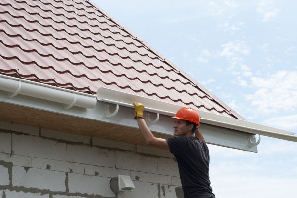 Cost of Rain Gutter Repair in Lexington