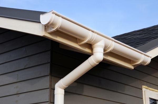 Cost of Roof Gutter Replacement in Lexington